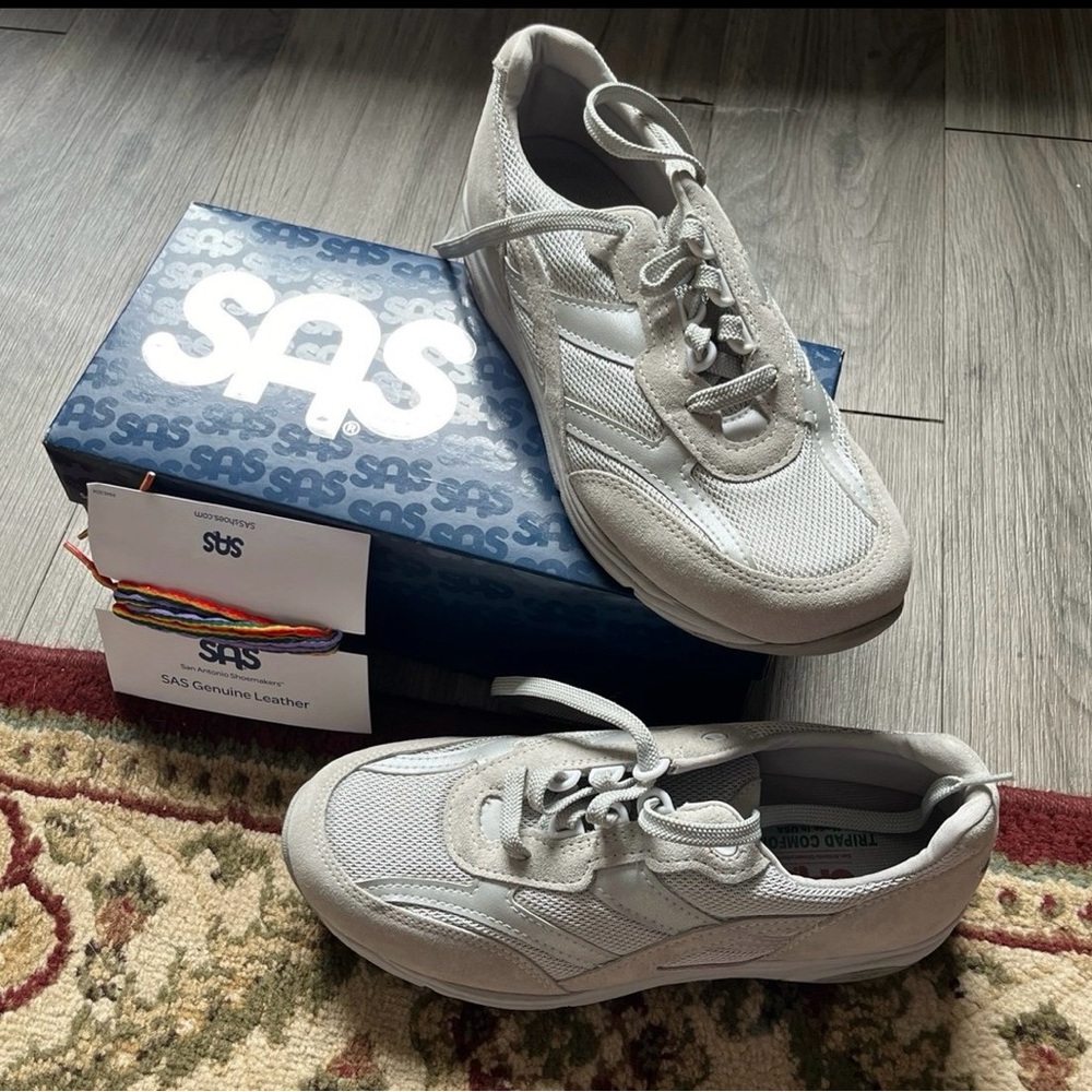 SAS genuine leather shoes
